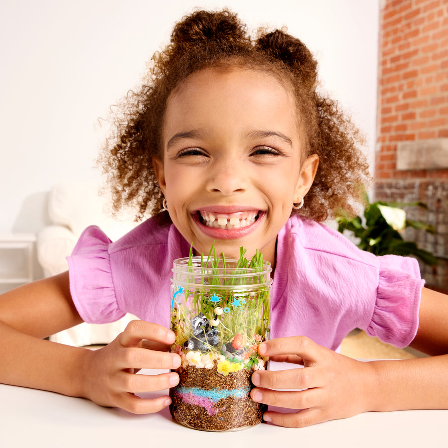 Niños creando con Creativity for Kids