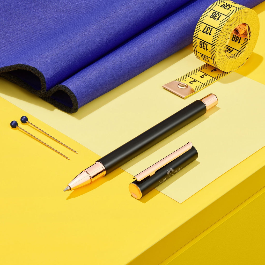 Bolígrafo Neo Slim metal negro mate, rosegold Faber-Castell
